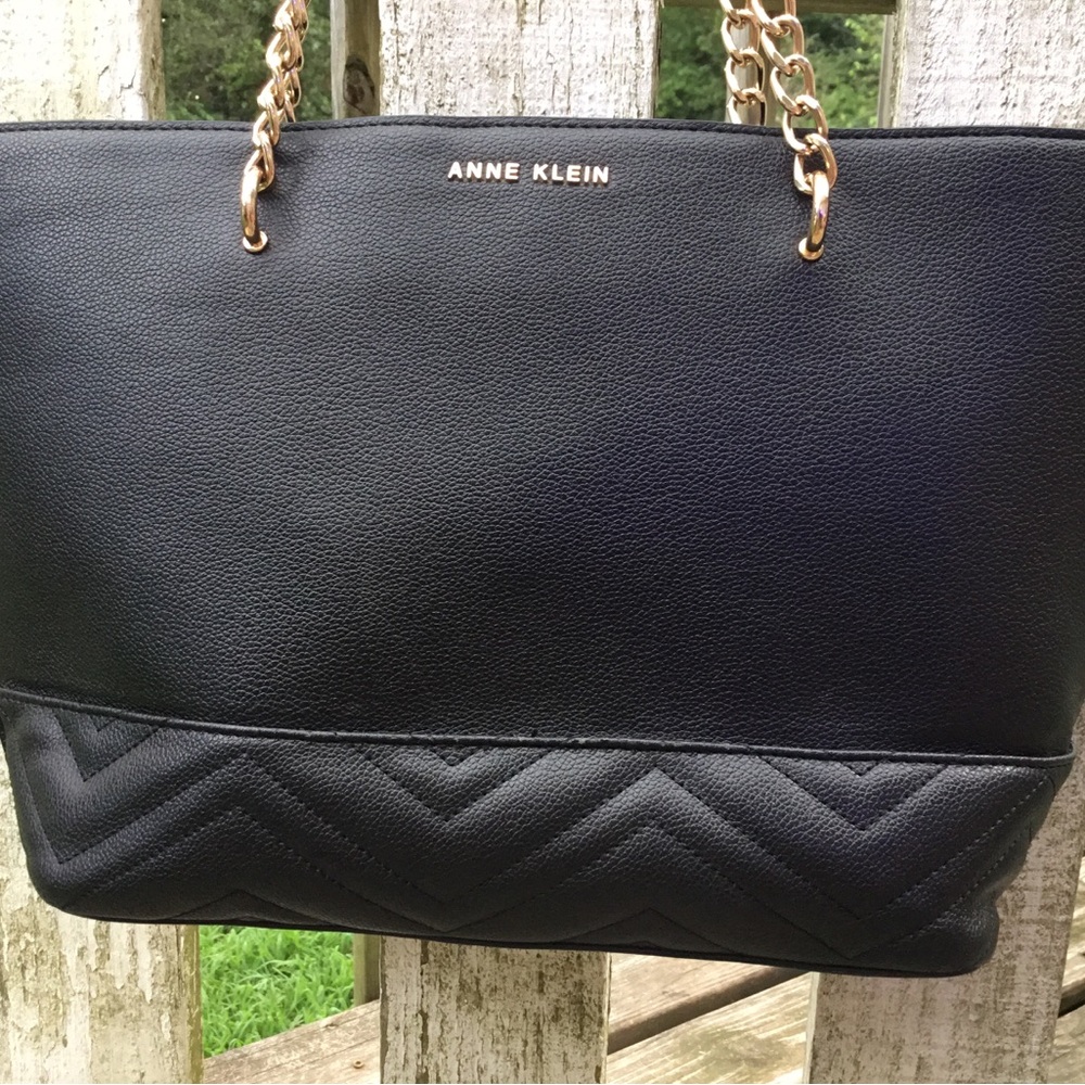 Vintage Anne Klein Black Quilted Chevron Tote